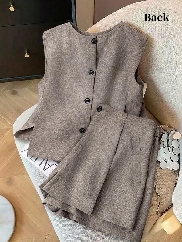 Celure Plus Size Women 2pcs Set Woven Plain Backless Slit Design Single-Breasted Round Neck Sleeveless Top And Wide-Leg Pleated Shorts, Elegant Romantic