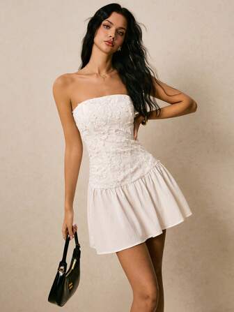 Poéselle Women's Solid Color Strapless Short Dress, Fashionable For Summer,Summer Dresses For Women	,Vacation Outfits Woman,Beach Outfits For Woman,Beach Vacation Outfits