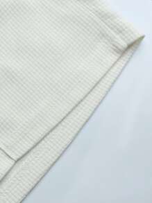 Manfinity Homme Conjunto de camisa polo y pantalones cortos de unicolor para hombre, casual y minimalista para uso diario, un conjunto casual de 2 piezas