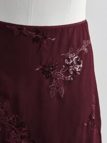 SHEIN Unity 加大码中国风性感透明刺绣绿色女式A字短裙 - 酒紅色 - 查看 1