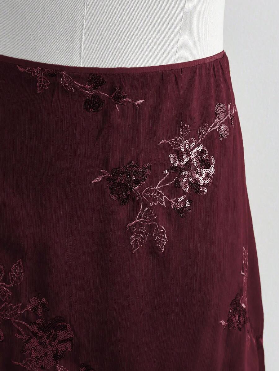 SHEIN Unity 加大码中国风性感透明刺绣绿色女式A字短裙 - 酒紅色 - 查看 1