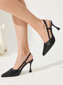 CUCCOO CHICEST Sapatos de salto alto estiletes de bico fino, formato de coração em prata, elegantes, sexy e versáteis para uso diário, clássicos em couro sintético preto, ideais para encontros, chá da tarde, festas e ocasiões formais - Preto - Visão 1