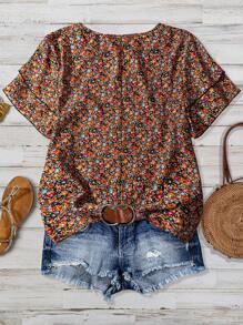 SHEIN Clasi Áo cánh tay bèo nhún xếp tầng họa tiết hoa thanh lịch cỡ lớn dành cho nữ, thích hợp mặc hàng ngày - Nhiều màu - Xem 2