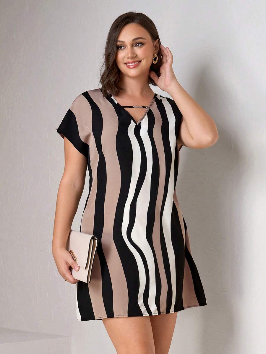 Chikora 春季女式不对称条纹 V 领直筒长袖大码连衣裙，优雅日常连衣裙优雅连衣裙浪漫连衣裙女士夏季连衣裙女士夏季连衣裙优雅女士连衣裙女士春季连衣裙 - 彩色 - 查看 1