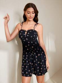 Chiquease Damen-Camisole-Kleid mit Blumen Muster und Rüschen, kurzes, lässiges, minimalistisches Kleid mit Vintage-Druck