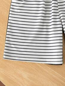Young Boy Knit Striped Patchwork Distressed Printed Shorts, Korean Style Street Fashion - Multicolor - View 4