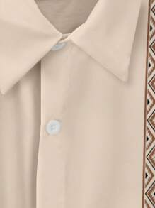 Manfinity RSRT Camisa casual de manga corta de solapa única con estampado geométrico para hombre, adecuada para vacaciones de verano