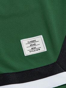 AXEPEAK Loose Men Letter Patched Detail Striped Trim Drawstring Waist Shorts, School, Streetwear Style - Green - View 4