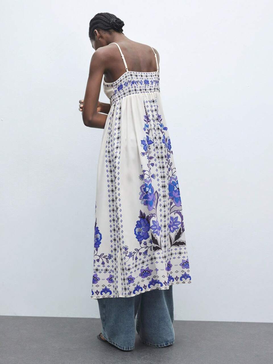 SHEIN Maija Knotted White And Blue Floral Print Camisole Tank Top Women Summer Boho Holiday Picnic Beach Vacation Bohemian Style Exotic Fashion Clothing