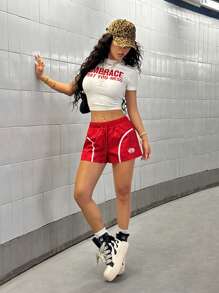 StreetHx 女士红白拼色刺绣运动超短裤 - 紅色 - 查看 5