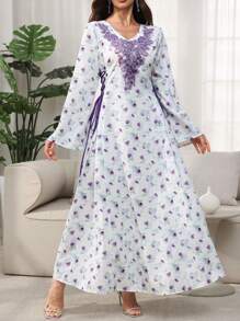 Al Najma V-Neck Arabic Style Colorblock Floral Print Flared Sleeve Dress, Spring/Summer - Purple - View 5