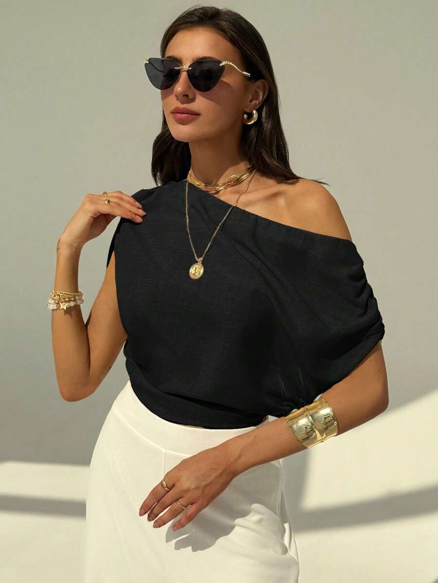 Aloruh Simple Commute Office Apricot Women Short Shoulder-Strap Fitted Blouse - Black - View 1