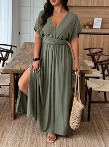 Weeklong 大码女式纯色腰部褶饰蝙蝠袖优雅连衣裙