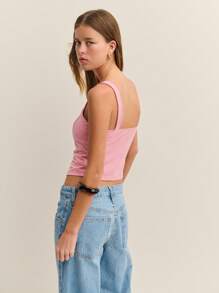 Nöista 女士方领格纹无袖上衣，夏季度假的完美之选 - 紅白色 - 查看 2