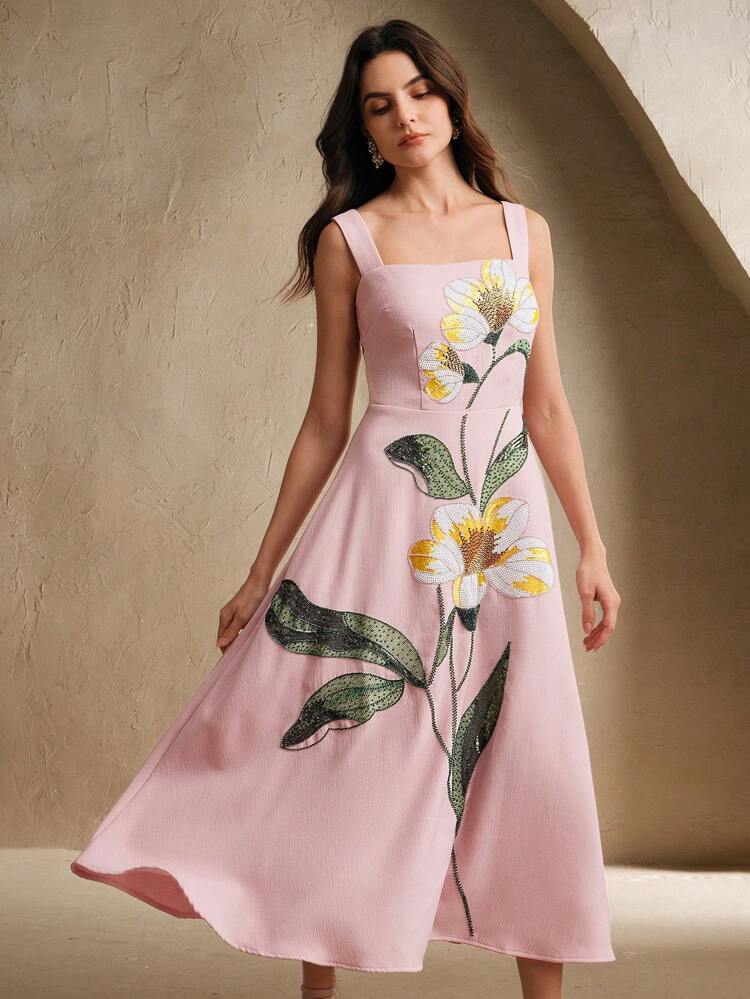 Robe de soirée fleurie avec dos nu sexy, perles et fines bretelles pour femmes, idéale pour les vacances de luxe ou les soirées