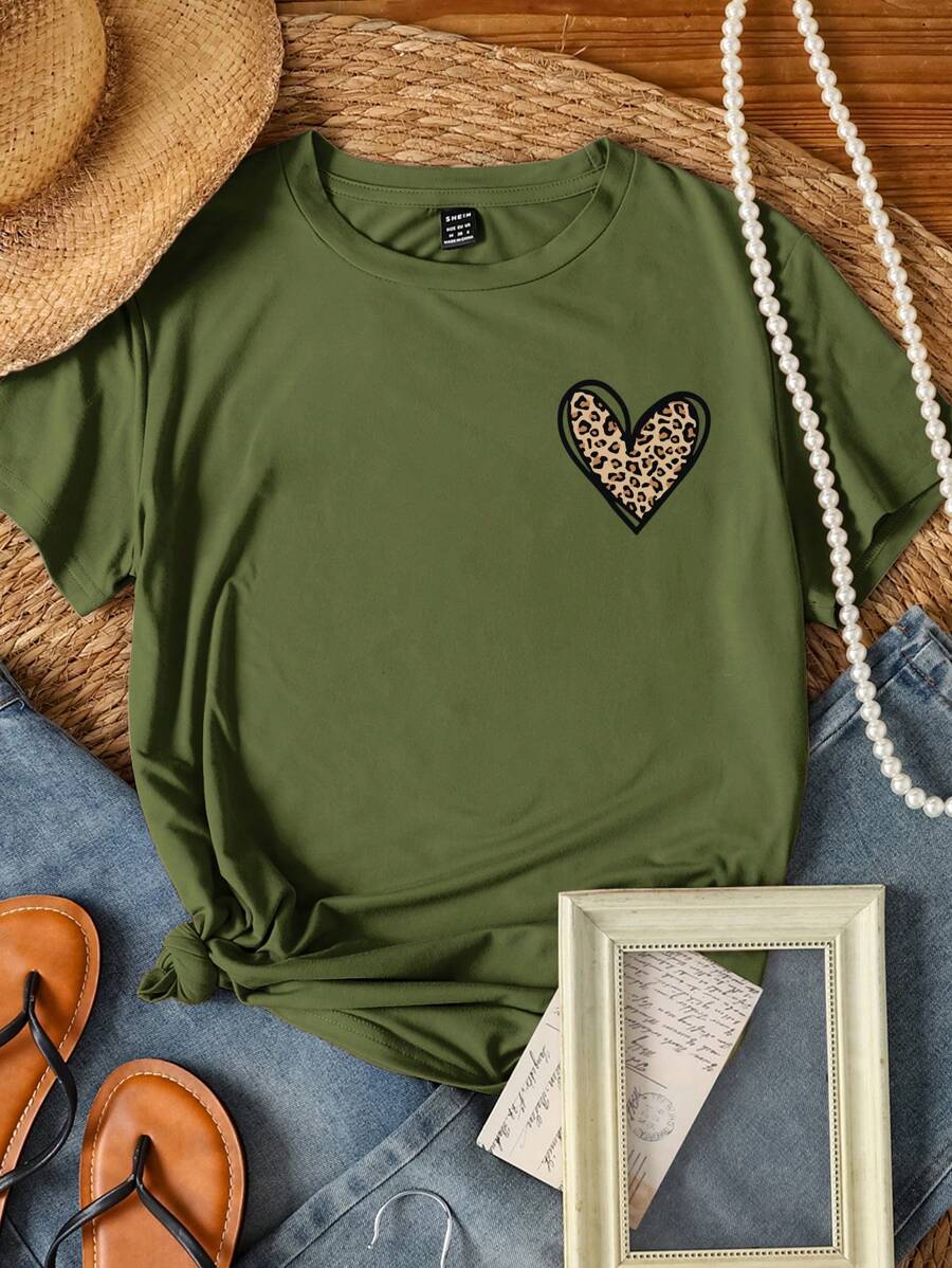 Chiquease 纯色简约心形印花女式 T 恤图案猎豹印花 T 恤女式上衣 - 橄欖綠 - 查看 1