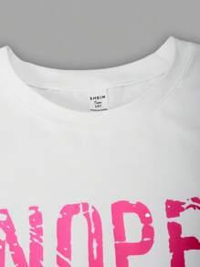 SHEIN ChillGRL Set de 2 piezas para adolescentes: Camiseta de cuello redondo con estampado de letras + Pantalones cargo, estilo casual de ropa urbana, ropa de vuelta al colegio - Rosa Fucsia - Ver 5