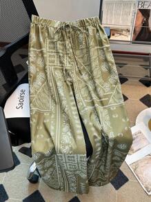 SHEIN PETITE 女士绿色时尚节日花卉印花阔腿裤，夏季 - 軍綠色 - 查看 3