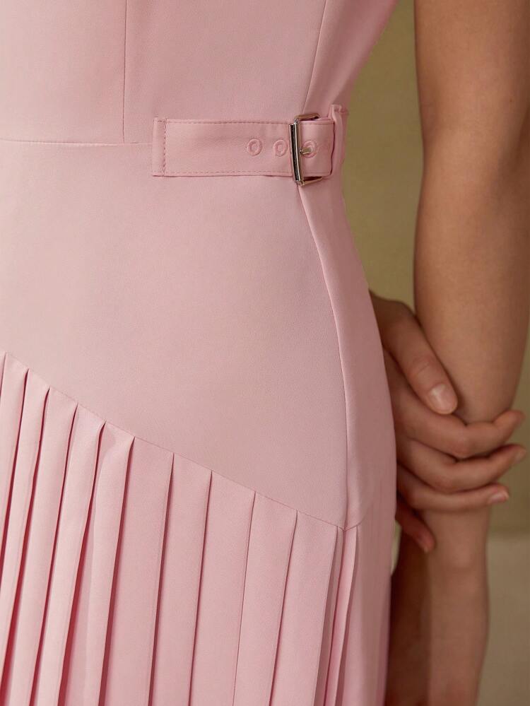 PLEATED ZIPPER DRESS
