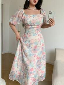 Feyla Damen Sommerkleid mit Blume Muster, quadratischem Ausschnitt, Puffärmeln und geraffter Taille, knielang