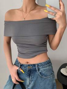DAZY تي شيرت قصير ضيق بدون أكتاف، لون موحد كاجوال، صيفي، توب قصير للنساء للخروج - رمادي - مشاهدة 5