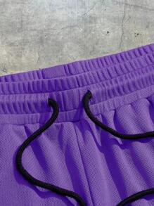 AXEPEAK Loose Fit Men's Letter Patched Striped Trim Drawstring Waist Shorts, Streetwear Casual