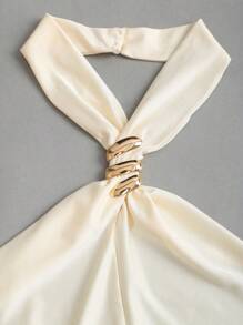 Sweetra Elegant Summer Metal Decor Asymmetric Hem Backless Halter Top - Apricot - View 5