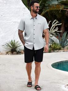 Manfinity Homme Plus Size Men's Palm Tree Print Short Sleeve Single Breasted Casual Shirt, Grey Shirt For Men, Men Short Sleeve Gray Shirt, Shirts For Men Summer - Grey - View 5