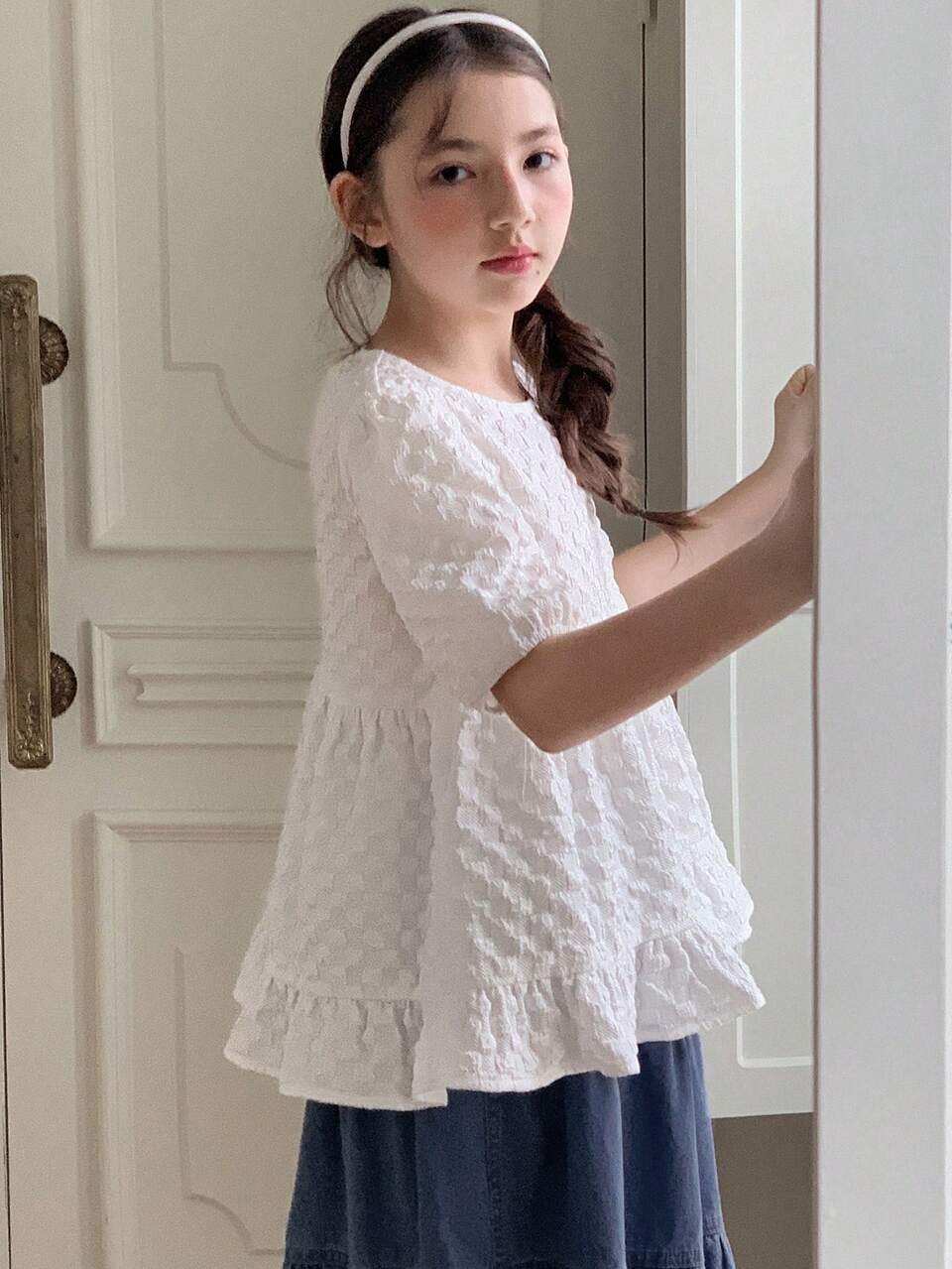 Tween Girl Plain Short Sleeve Round Neck Minimalist Practical Blouse, Summer, Back To School