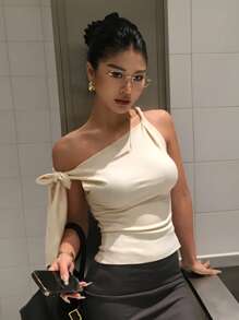 DAZY Asymmetrical Shoulder Tie Fitted Cropped Women's T-Shirt Going Out Tops - Apricot - View 5