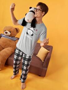 SHEIN Conjunto de ropa de casa para hombres con Top de manga corta con estampado de letras y pantalones de pijama a cuadros