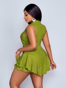 SOLERSUN 加大码纯色荷叶边下摆连体裤，腰部和腹部采用镂空设计，夏季女装