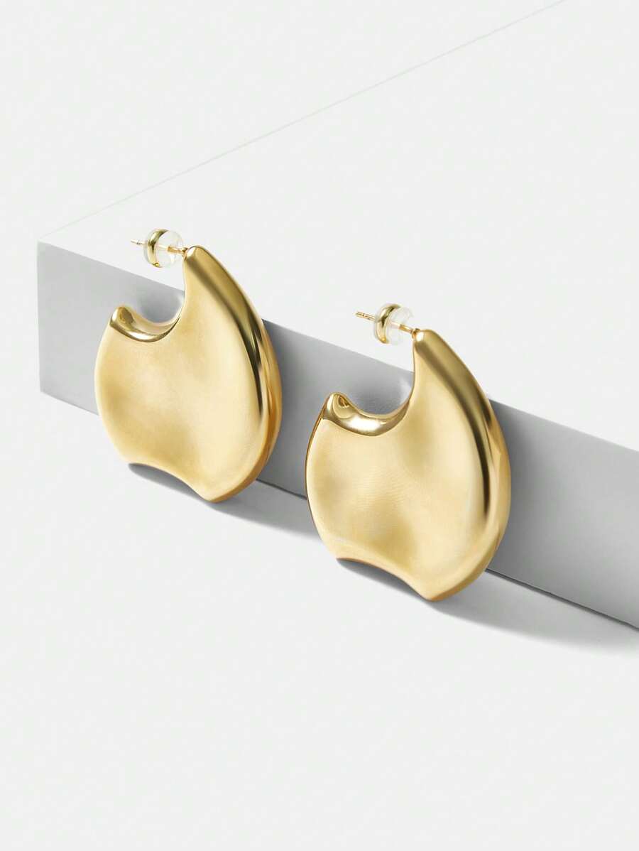 MOTF PREMIUM NOTCHED ASYMMETRIC SHAPED DANGLE EARRINGS