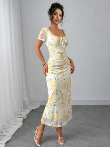 Lyxana 女式优雅黄色花卉印花方领设计前中部蝴蝶结腰部修身中长连衣裙，春夏