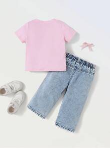 SHEIN Denimly Baby Girls 2pcs Outfit - Soft White Round Neck Short Sleeve Tee With Pink Cherry & Bow Print, And Elastic Waist Denim Straight Leg Pants With Bow Print - Pink - View 2