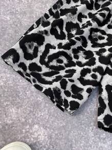 SHEIN Bolty Tween Boy Leopard Print Casual Shorts With Pockets, Suitable For Commuting, School, Daily Leisure, Sports, Spring/Summer