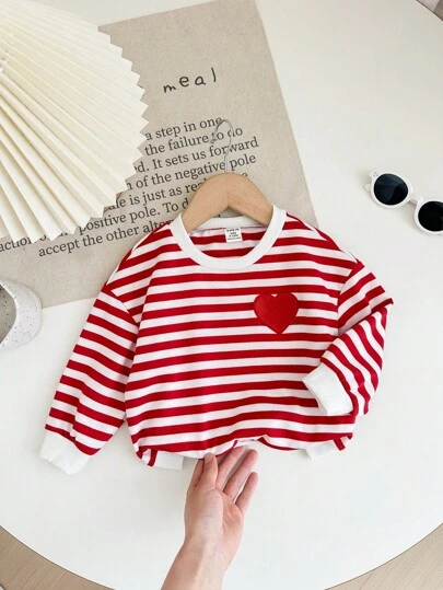 SHEIN LMoss Kids 男婴/女婴超大法式条纹和心形贴布套头衫，休闲日常穿着，适合秋冬季