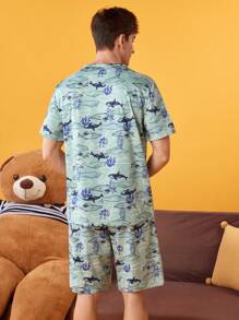 NotGurli Set de 2 piezas de pijama de verano para hombres con top de manga corta y shorts con estampado all-over