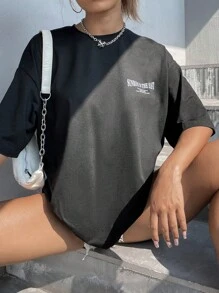 SHEIN Unity Camiseta de hombros caídos con gráfica japonesa, camisetas gráficas para mujer "No hay tiempo que perder, amanecer en el este" - Negro - Ver 2