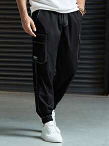 Manfinity VCAY Men's Woven Casual Daily Loose Solid Color Elastic Waist Straight Leg Cargo Pants, School - Black - View 1