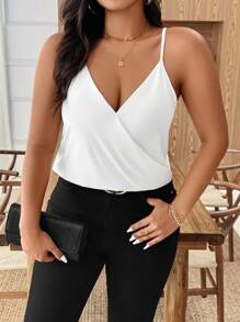 Weeklong 优雅通勤休闲百搭女式加大码白色简约设计固定肩带双层常规吊带背心，春夏秋季款 - 白色 - 查看 1