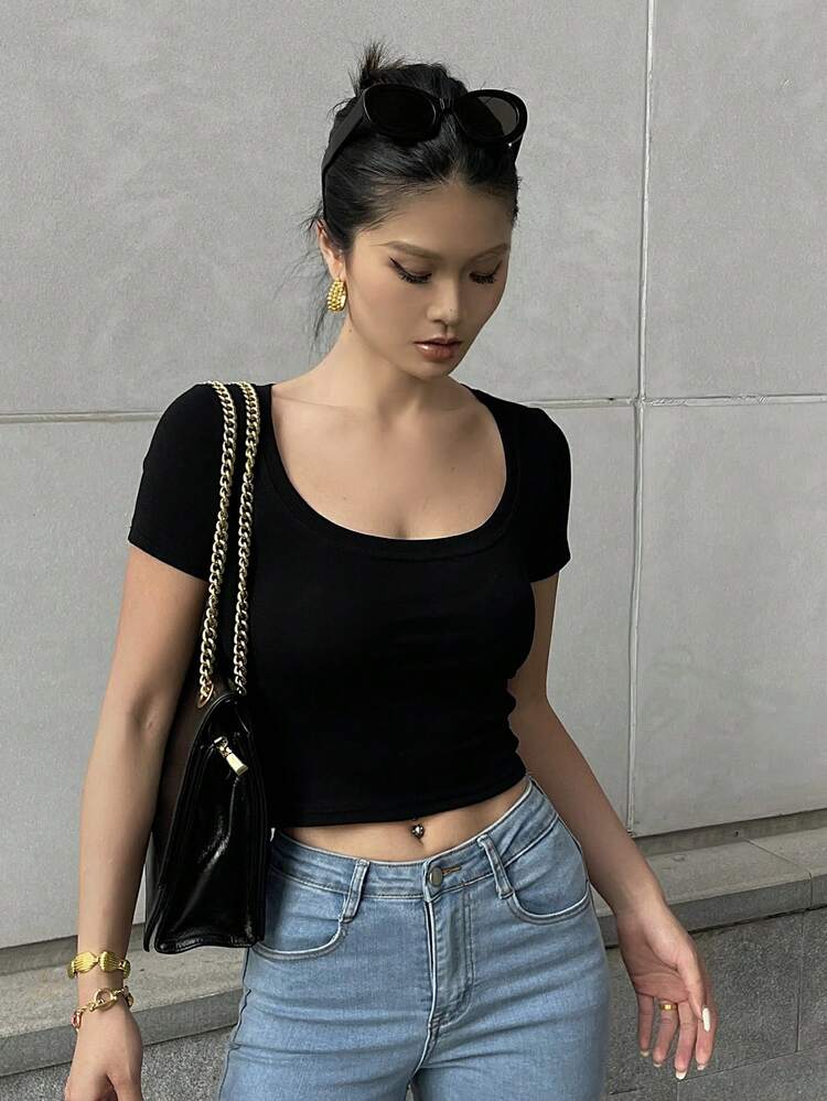 Large Round Neck Solid Color Slim Fit Cropped Short Sleeve Black T-Shirt Top For Women,Back To School Clothes Preppy Tops