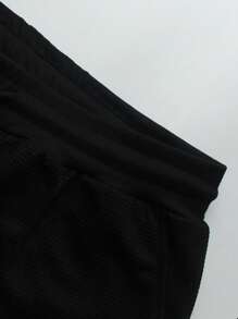 Manfinity Homme Men's Solid Color Polo Shirt And Shorts Set, Casual & Minimalist For Daily Wear Men's Two Pieces Casual Casual Plus 2 Pieces Outfit Men Casual Two Pieces Set Men Outfits For Men T Shirt Co Ords 2 Pieces Outfit Men Outfits 2 Pieces Men Summer Outfits Men T Shirt Co Ords Men's 2 Pieces Outfit Casual Two Pieces Set Men Men Two Pieces Outfits - Black - View 6