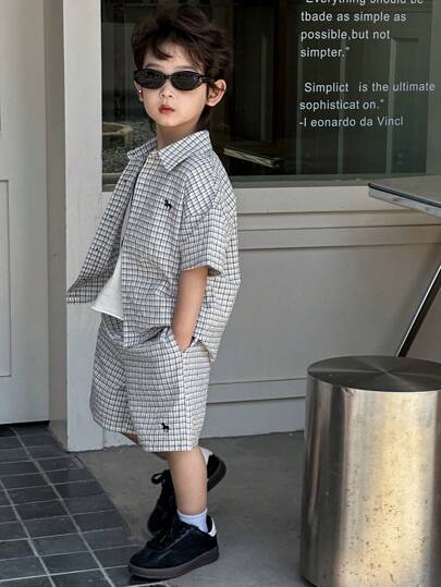 Dazy Kids 幼儿男孩格子短袖单排扣衬衫和短裤休闲装