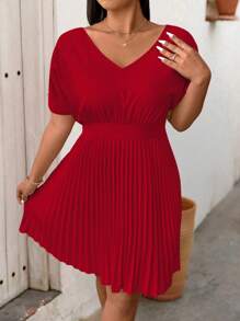 SHEIN Clasi Plus Size Casual Solid Color Pleated Hem Dress - Red - View 3