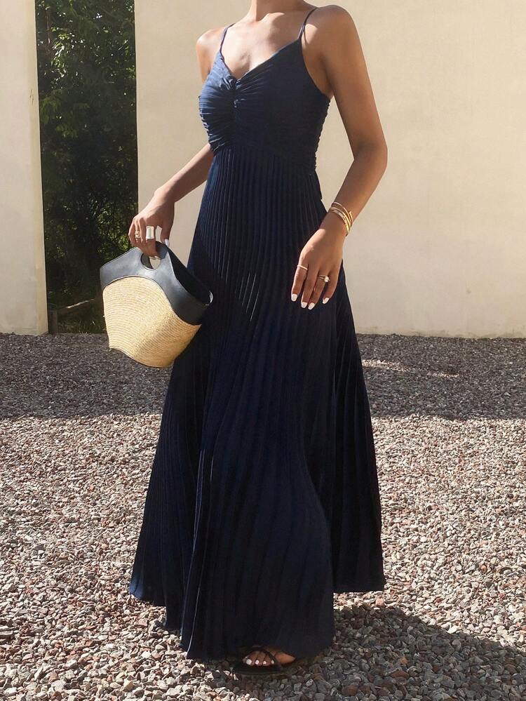 Women's Solid Color Spaghetti Strap Pleated Long Dress, Fashion, Casual Women Dresses Vacation Dress Cruise Outfit For Women