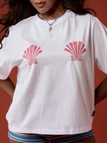 MISSGUIDED Summer Shell Print Oversized T-Shirt Beach Vacation Resort Wear Casual Lounge Surf Style Coastal Fashion - White - View 5