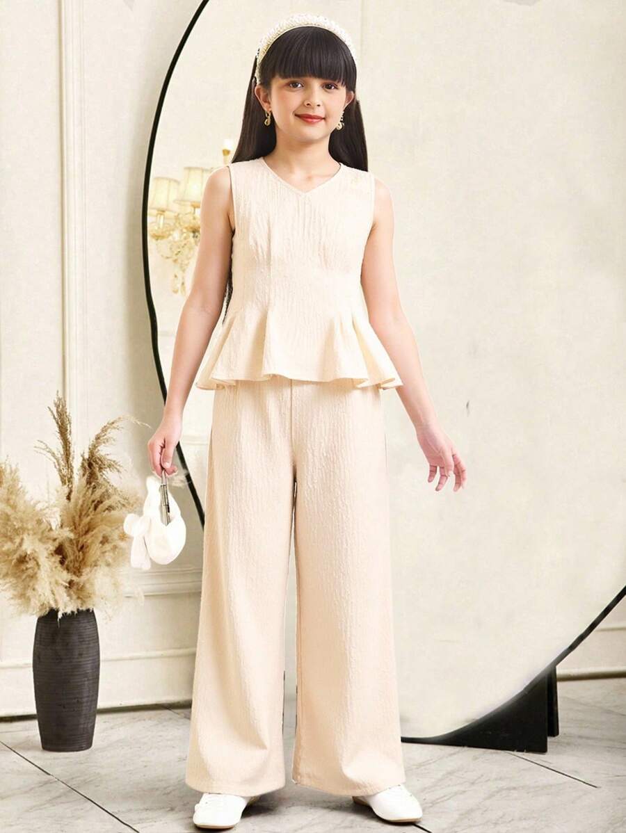 SHEIN 青少年女孩休闲度假和居家简约修身 V 领荷叶边下摆无袖上衣和直腿提花面料裤子套装 - 杏色 - 查看 1