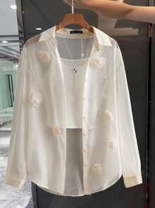 SHEIN Clasi بلوزة شفافة بأكمام طويلة من الأورجانزا بزهور ثلاثية الأبعاد أنيقة للنساء، متوفرة بلون المشمش ، مناسبة لارتداء في الربيع والصيف