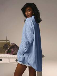 Athîral 2 件套女士粉色休闲前扣长袖条纹印花上衣和短裤蕾丝带套装情人节